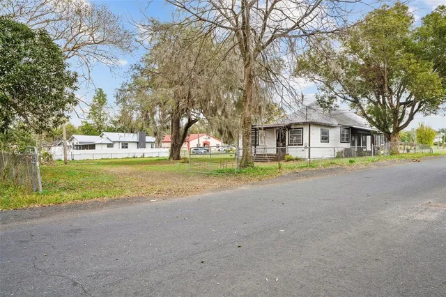 $275,000 | 14329 14th Street, Dade City, FL 33523