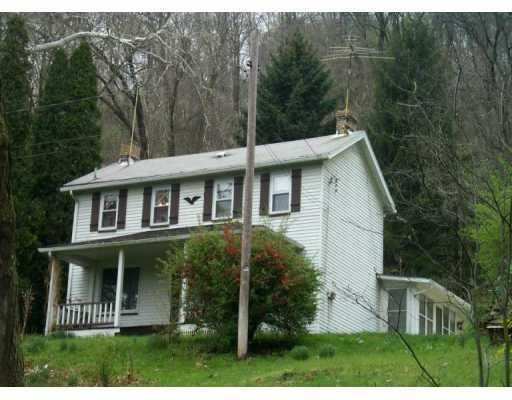 302 Service Creek Road Aliquippa, PA 15001 - Photo 1 of 8 Exterior Front.