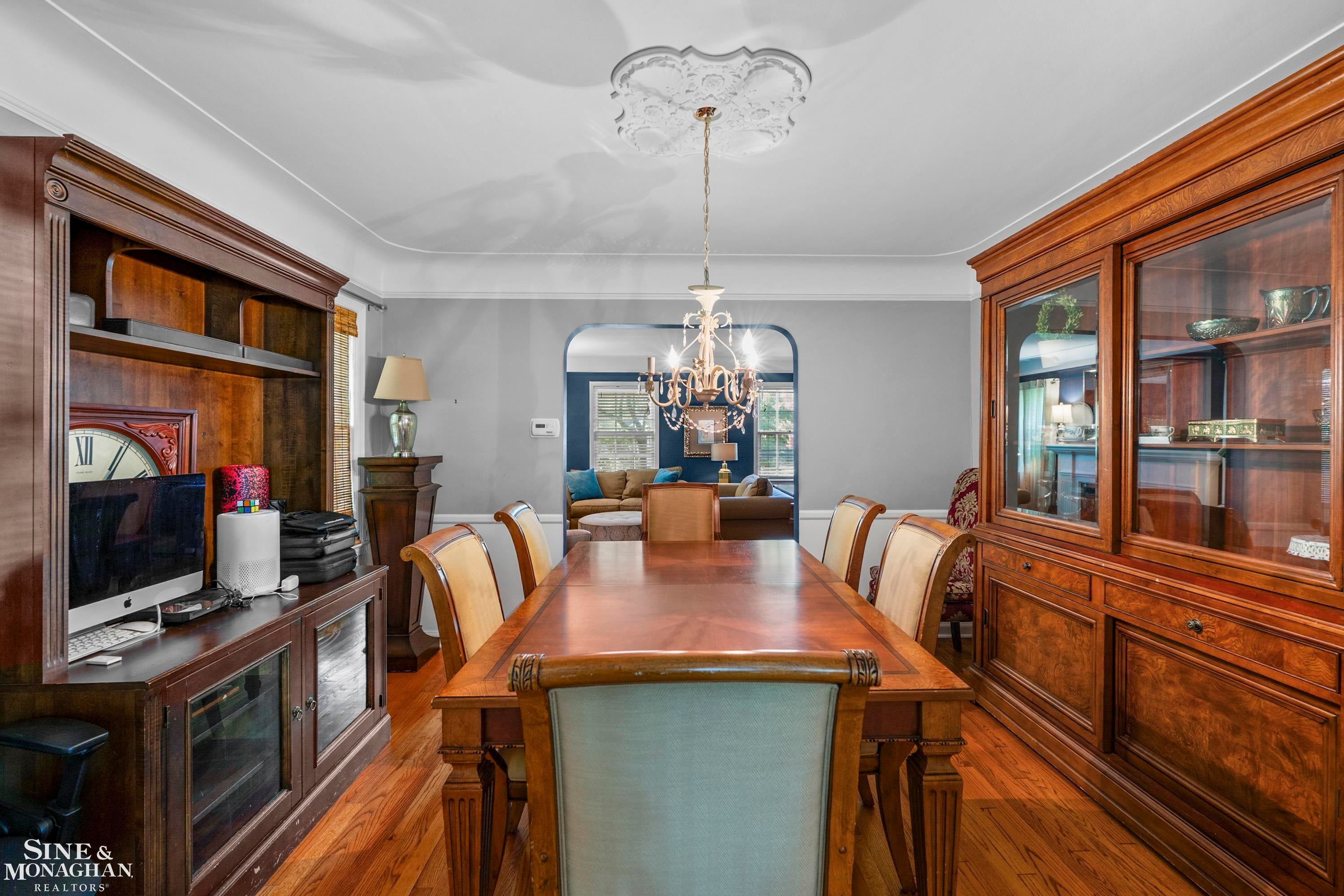 433 Maison Road Grosse Pointe Farms, MI 48236 - Photo 8 of 38 Gallery Image 8