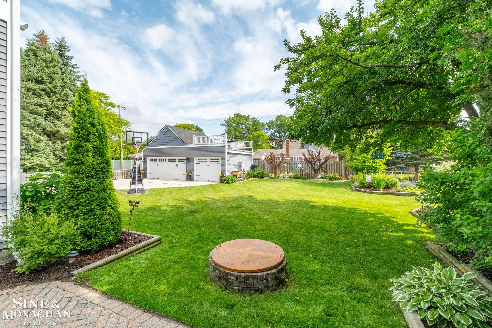 580 Hampton Road Grosse Pointe Woods, MI 48236 - Photo 72 of 77
