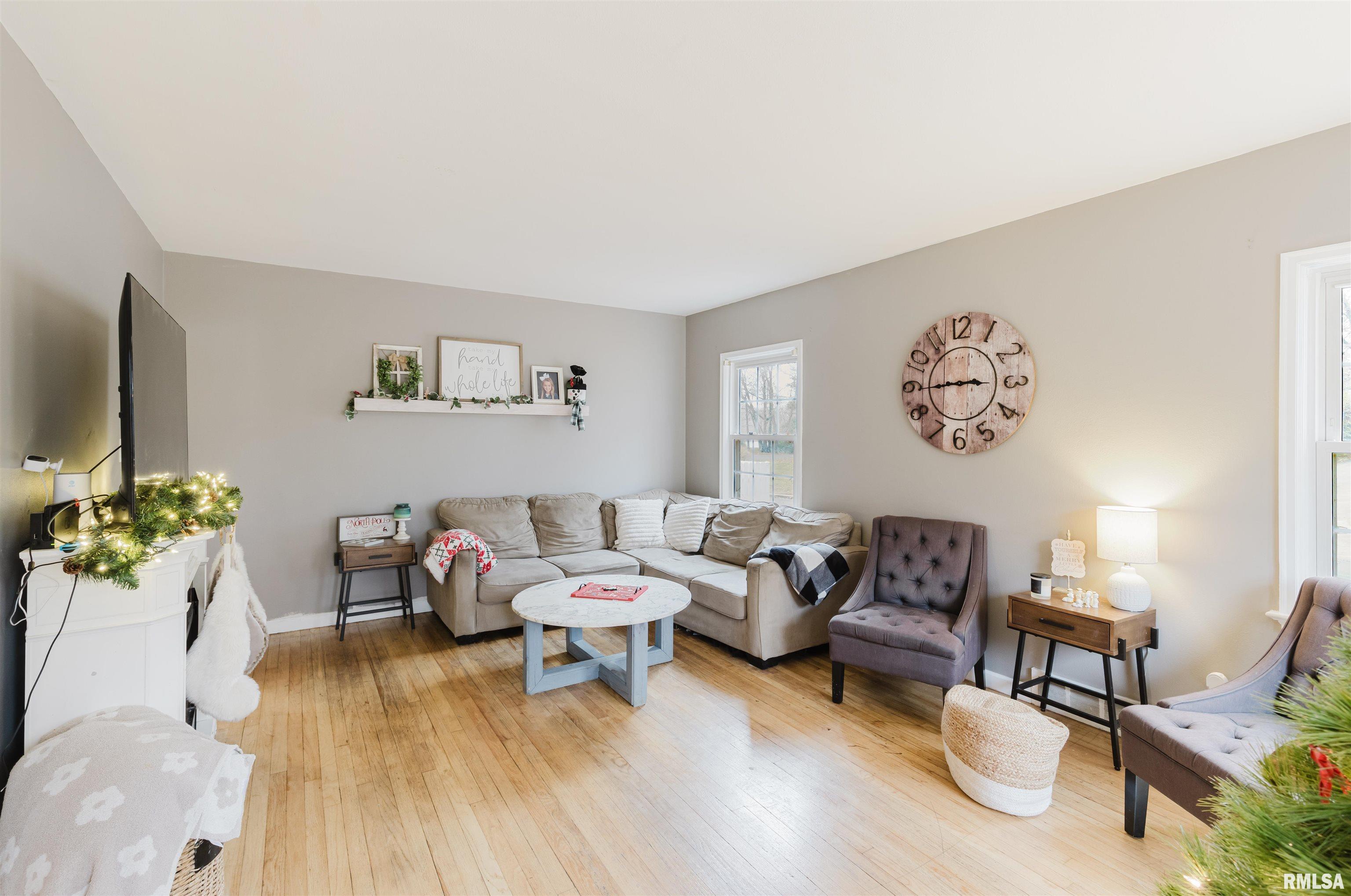 1819 Pace Avenue Mount Vernon, IL 62864 - Photo 5 of 49