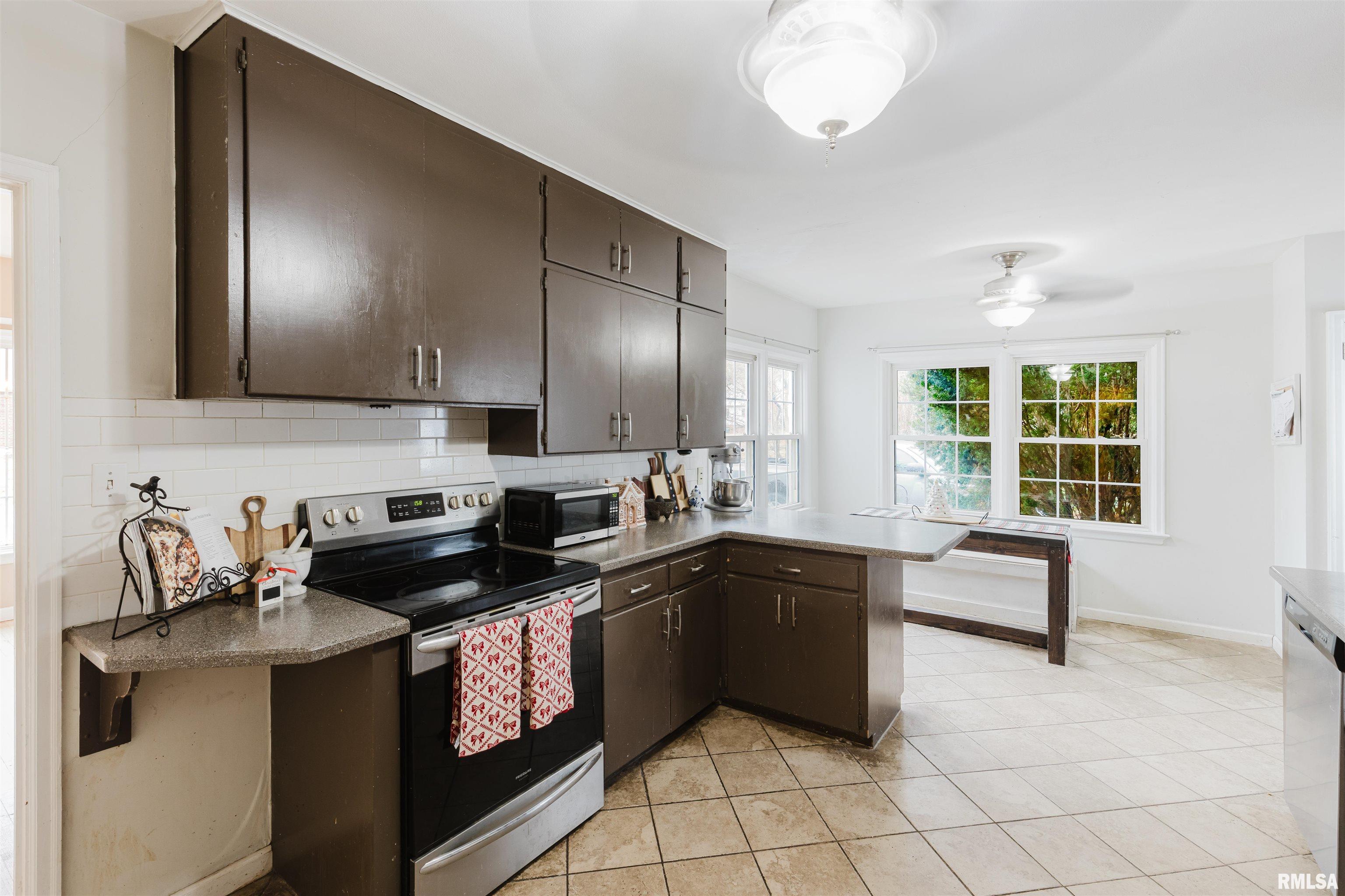 1819 Pace Avenue Mount Vernon, IL 62864 - Photo 9 of 49