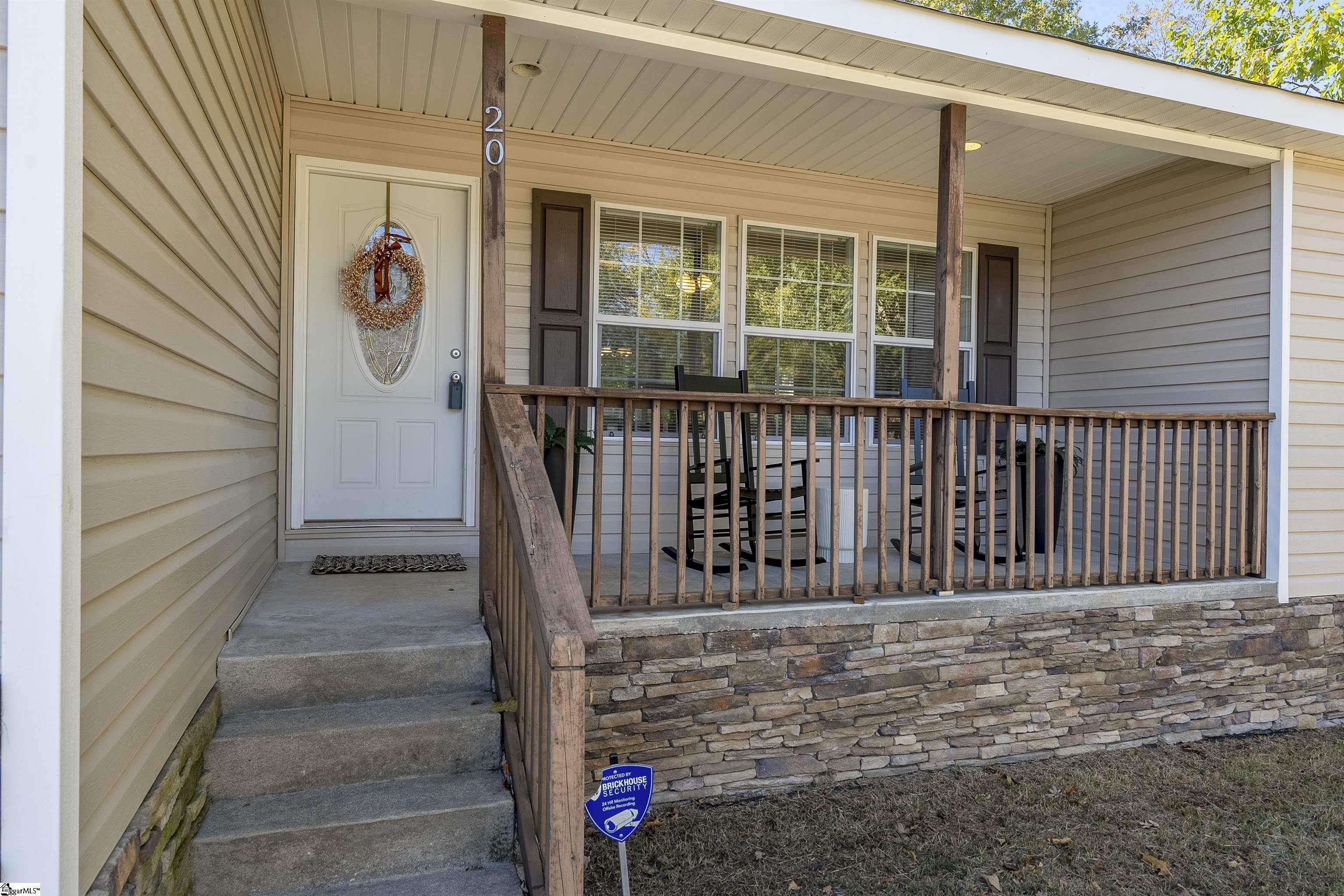 20 Ridge Court Williamston, SC 29697 - Photo 3 of 27 Gallery Image 3