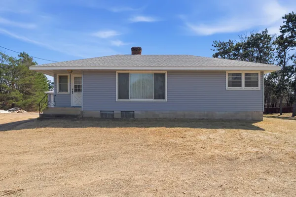 $320,000 | 7830 Lake Drive, Lino Lakes, MN 55014