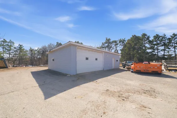 $320,000 | 7830 Lake Drive, Lino Lakes, MN 55014