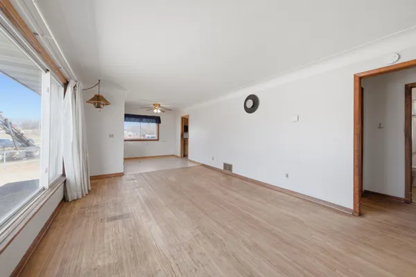 $320,000 | 7830 Lake Drive, Lino Lakes, MN 55014