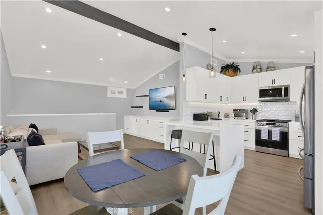 $788,988 | 211 Chandon, Laguna Niguel, CA 92677