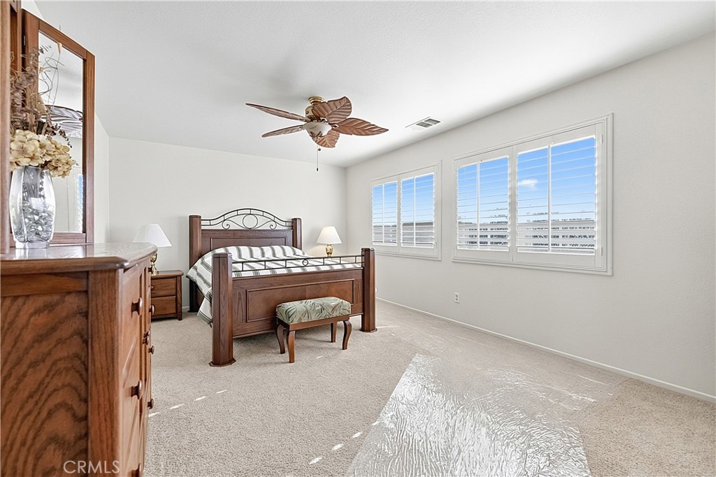 3601 Crevice Way Perris, CA 92570 - Photo 13 of 37