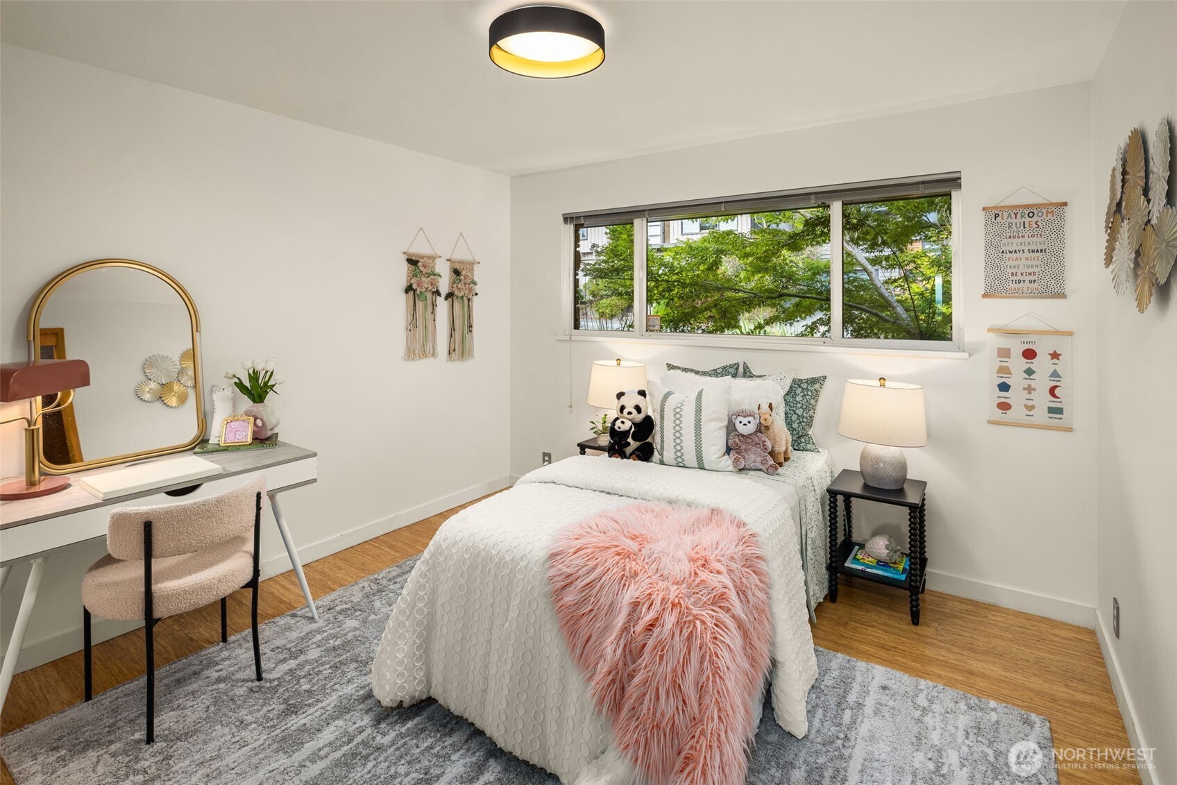 8731 Fauntlee Crest Southwest Seattle, WA 98136 - Photo 29 of 39