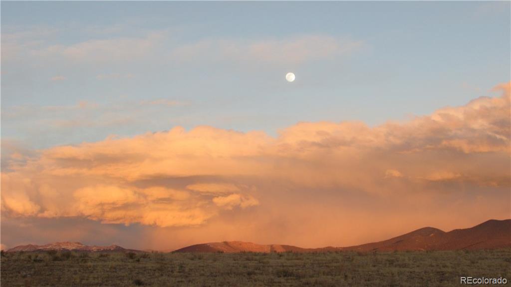 15 Co Road Como, CO 80432 - Photo 9 of 13 a view of a sky