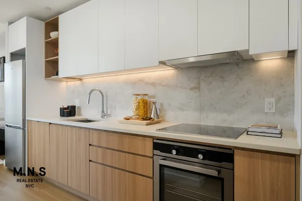 $3,286 | 1042 Atlantic Avenue, Unit 11L | Crown Heights