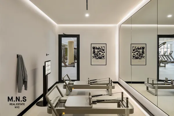 $3,286 | 1042 Atlantic Avenue, Unit 11L | Crown Heights