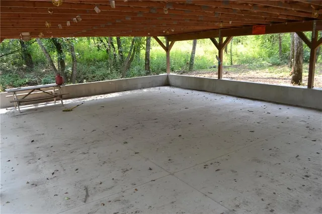 $130,000 | 319-th West 319-th W Old Kc Road Street, Paola, KS 66071