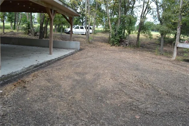 $130,000 | 319-th West 319-th W Old Kc Road Street, Paola, KS 66071