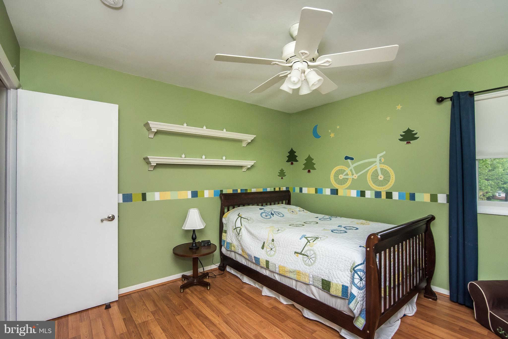 910 Rambling Drive Baltimore, MD 21228 - Photo 22 of 29 4th Bedroom