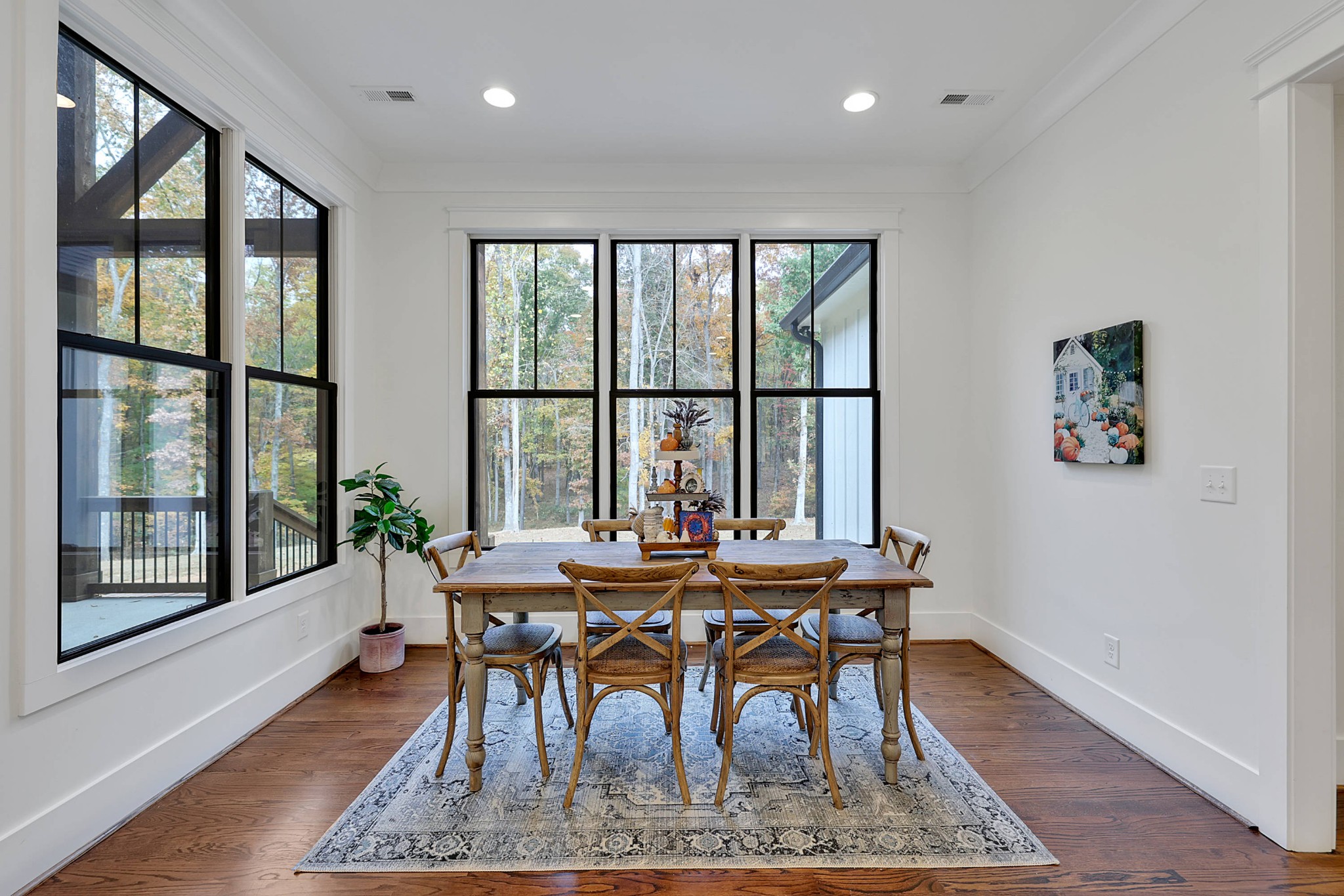 7120 New Hope Road Fairview, TN 37062 - Photo 33 of 70 a workspace with furniture window and wooden floor