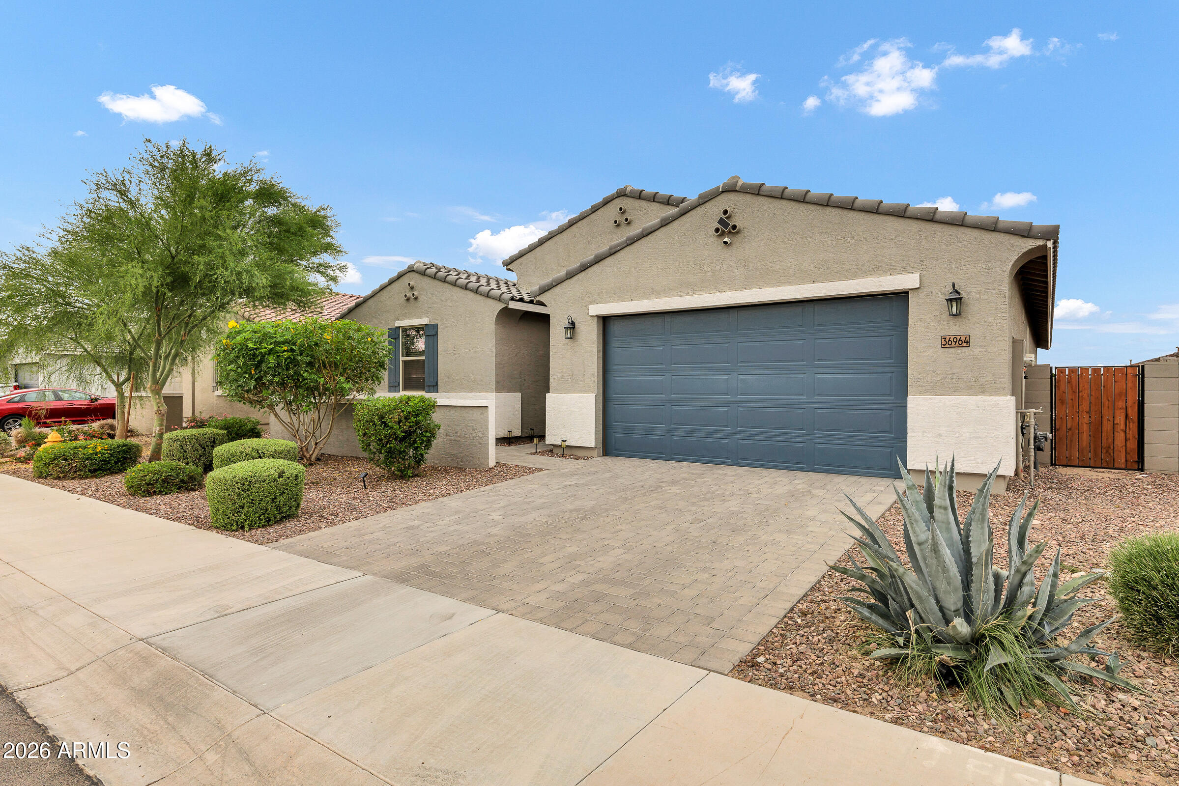 36964 North Campolina Road San Tan Valley, AZ 85140 - Photo 3 of 51 36964 N Campolina Rd-3