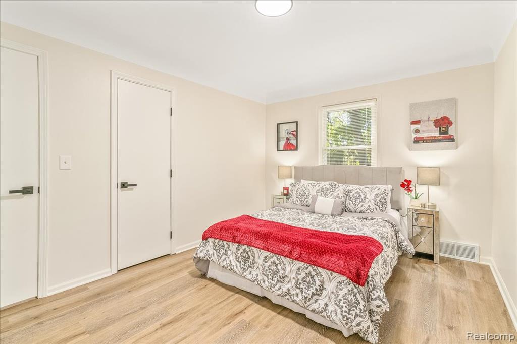 47049 Denton Road Belleville, MI 48111 - Photo 28 of 45 Gallery Image 28