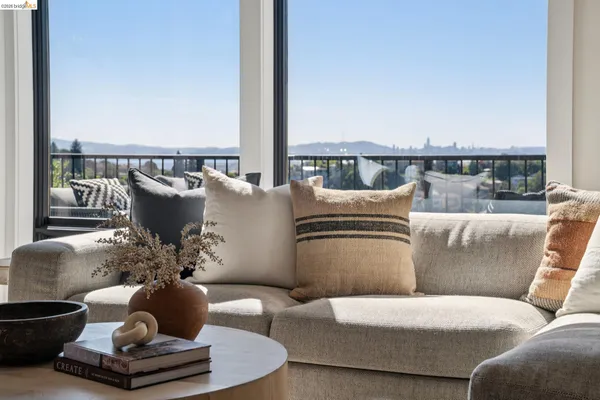 $995,000 | 101 Taurus Avenue, Oakland, CA 94611