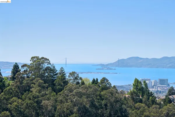 $995,000 | 101 Taurus Avenue, Oakland, CA 94611