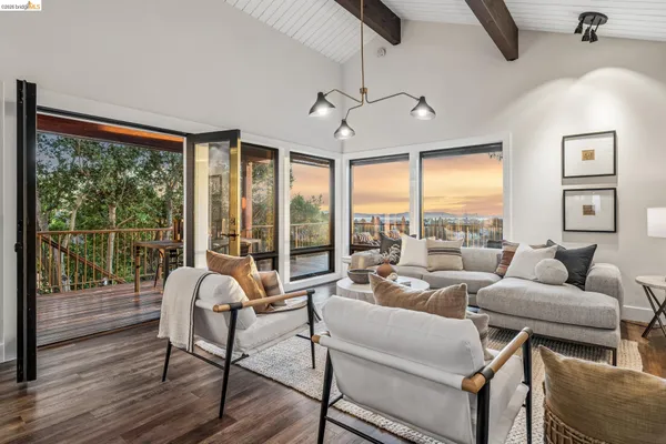 $995,000 | 101 Taurus Avenue, Oakland, CA 94611