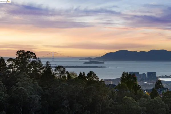$995,000 | 101 Taurus Avenue, Oakland, CA 94611