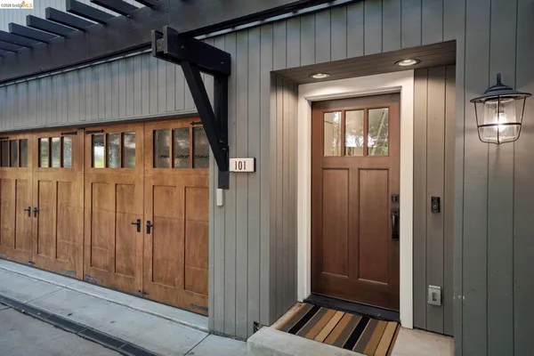 $995,000 | 101 Taurus Avenue, Oakland, CA 94611