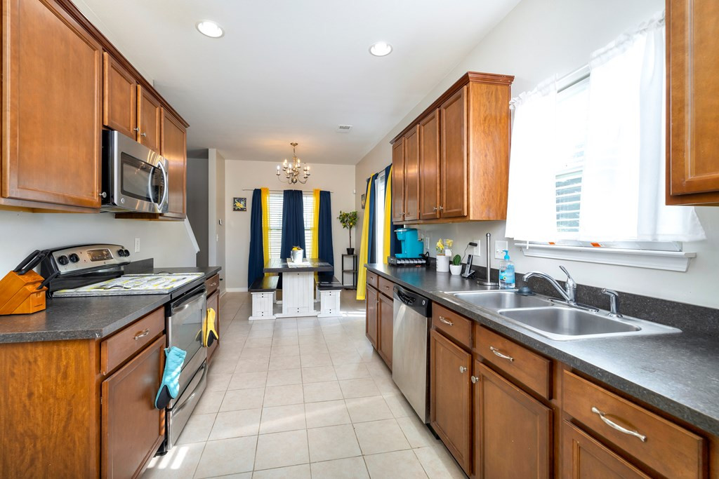 1672 Ruger Drive Sumter, SC 29150 - Photo 12 of 27