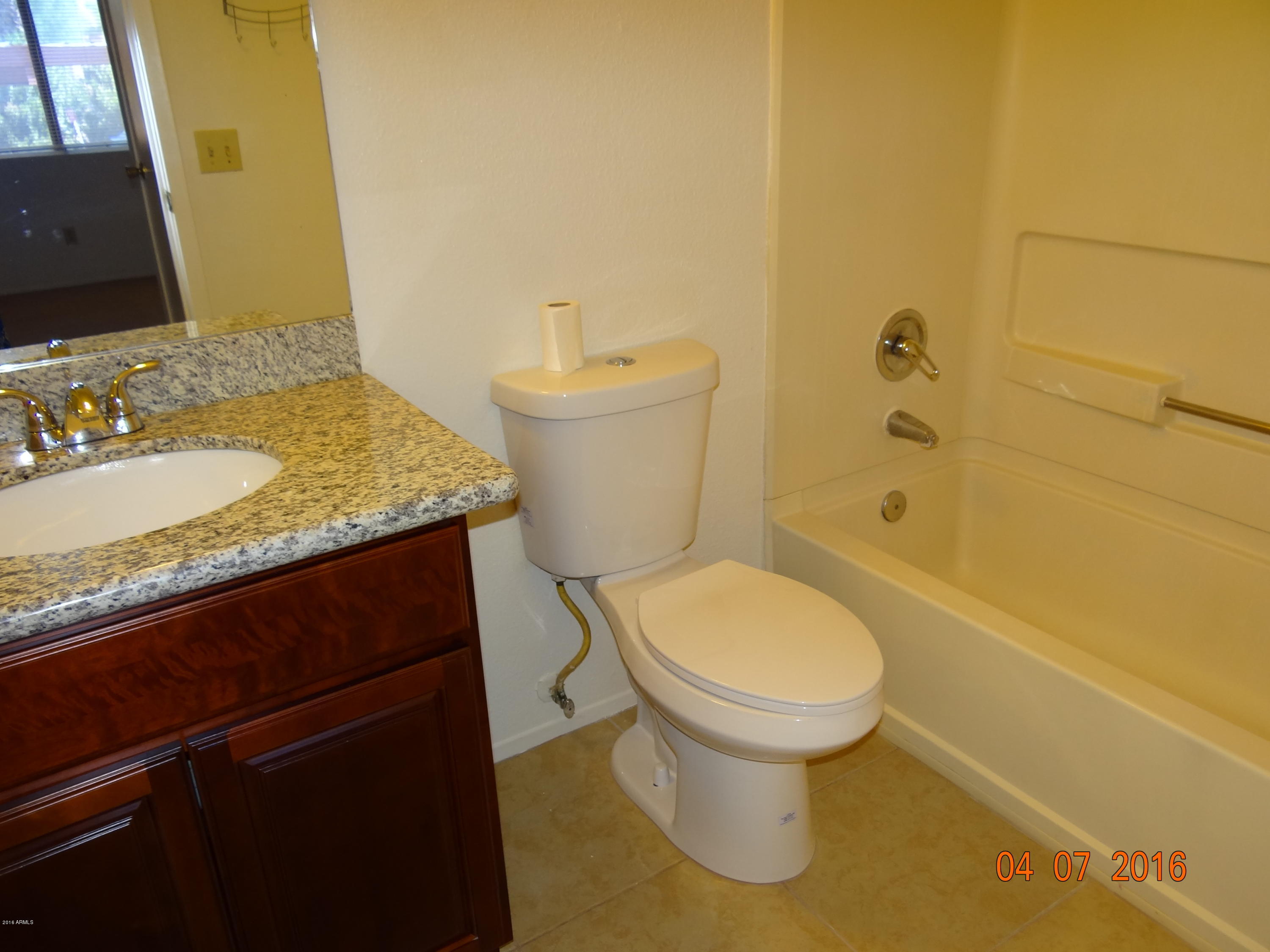 3511 East Baseline Road, Unit 1002 Phoenix, AZ 85042 - Photo 14 of 19 Listing Baseline 004