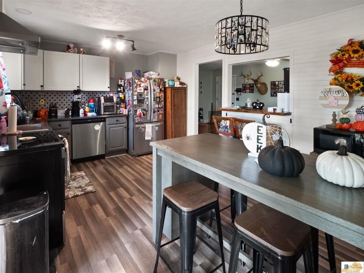 131 Wayne Poynter Road Edmonton, KY 42129 - Photo 6 of 63 Gallery Image 6
