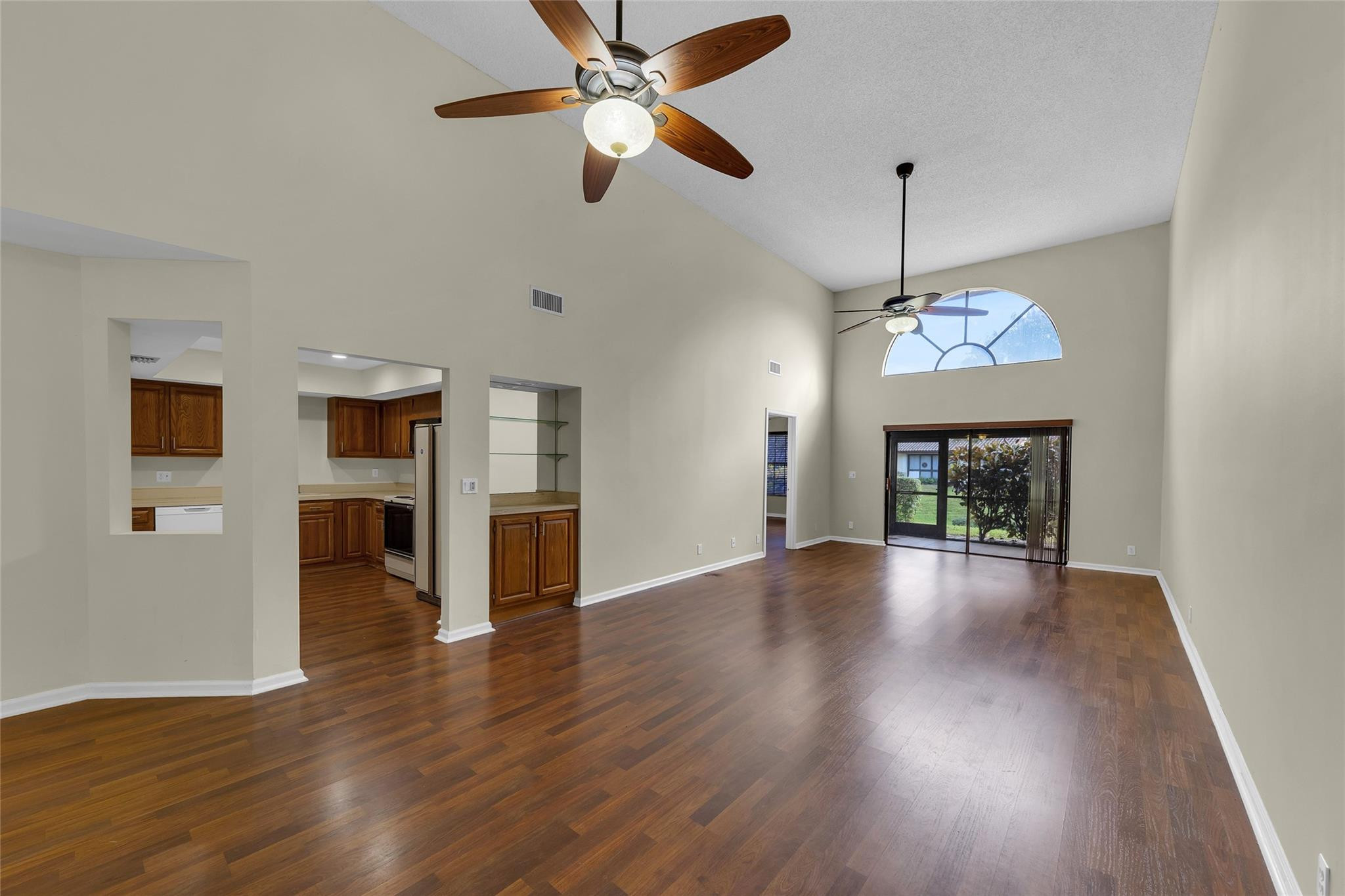 424 Ashwood Place Boca Raton, FL 33431 - Photo 3 of 47 Photo 3