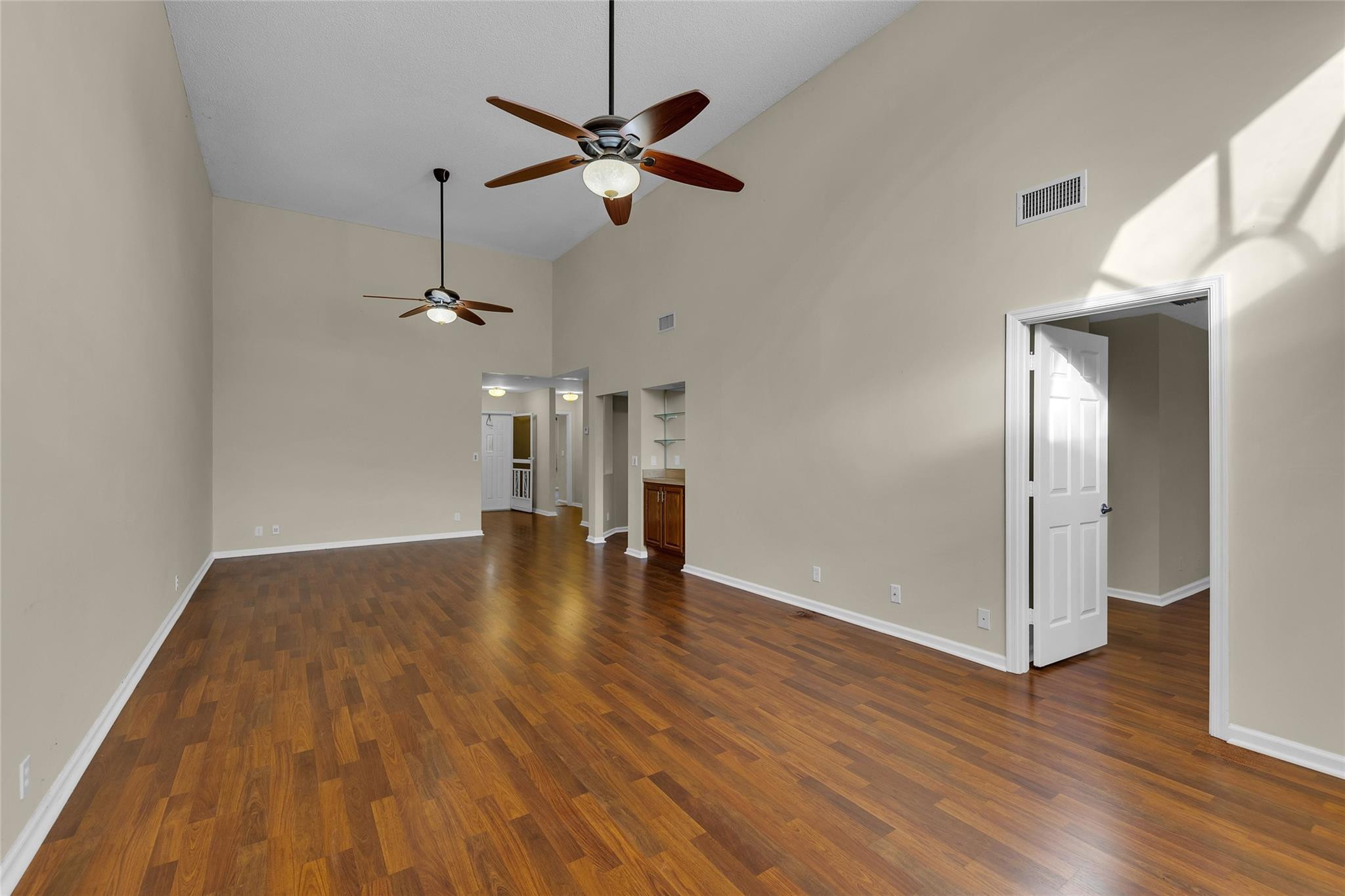 424 Ashwood Place Boca Raton, FL 33431 - Photo 7 of 47 Photo 7