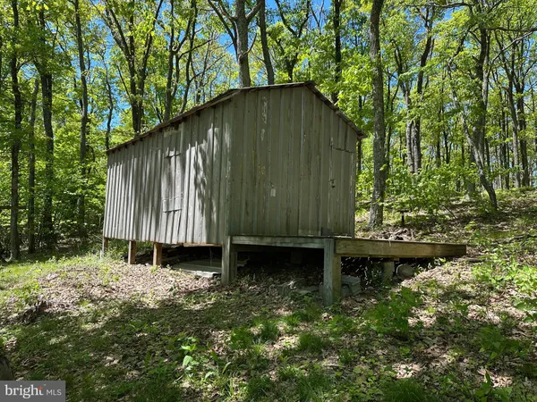 $450,000 | 181 Deer Run Road, Baker, WV 26801