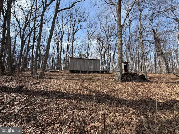 $450,000 | 181 Deer Run Road, Baker, WV 26801