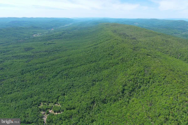 $450,000 | 181 Deer Run Road, Baker, WV 26801