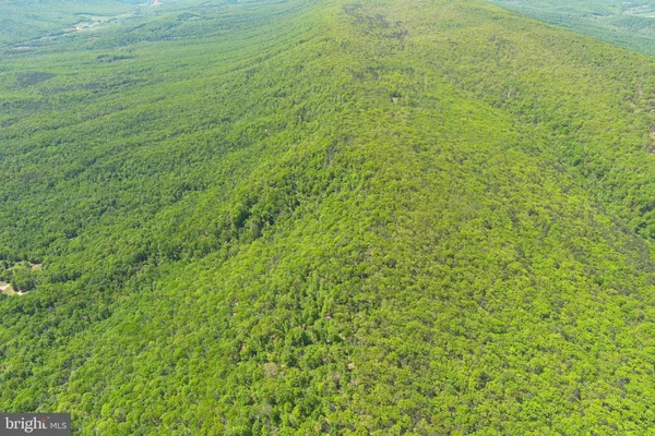 $450,000 | 181 Deer Run Road, Baker, WV 26801