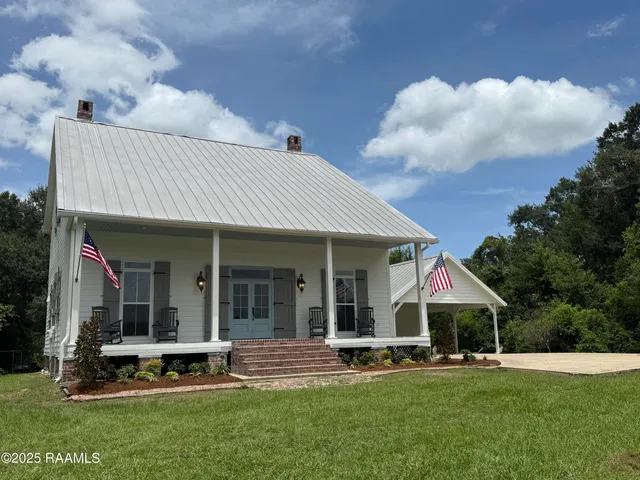 $399,000 | 2089 Main, Arnaudville, LA 70512