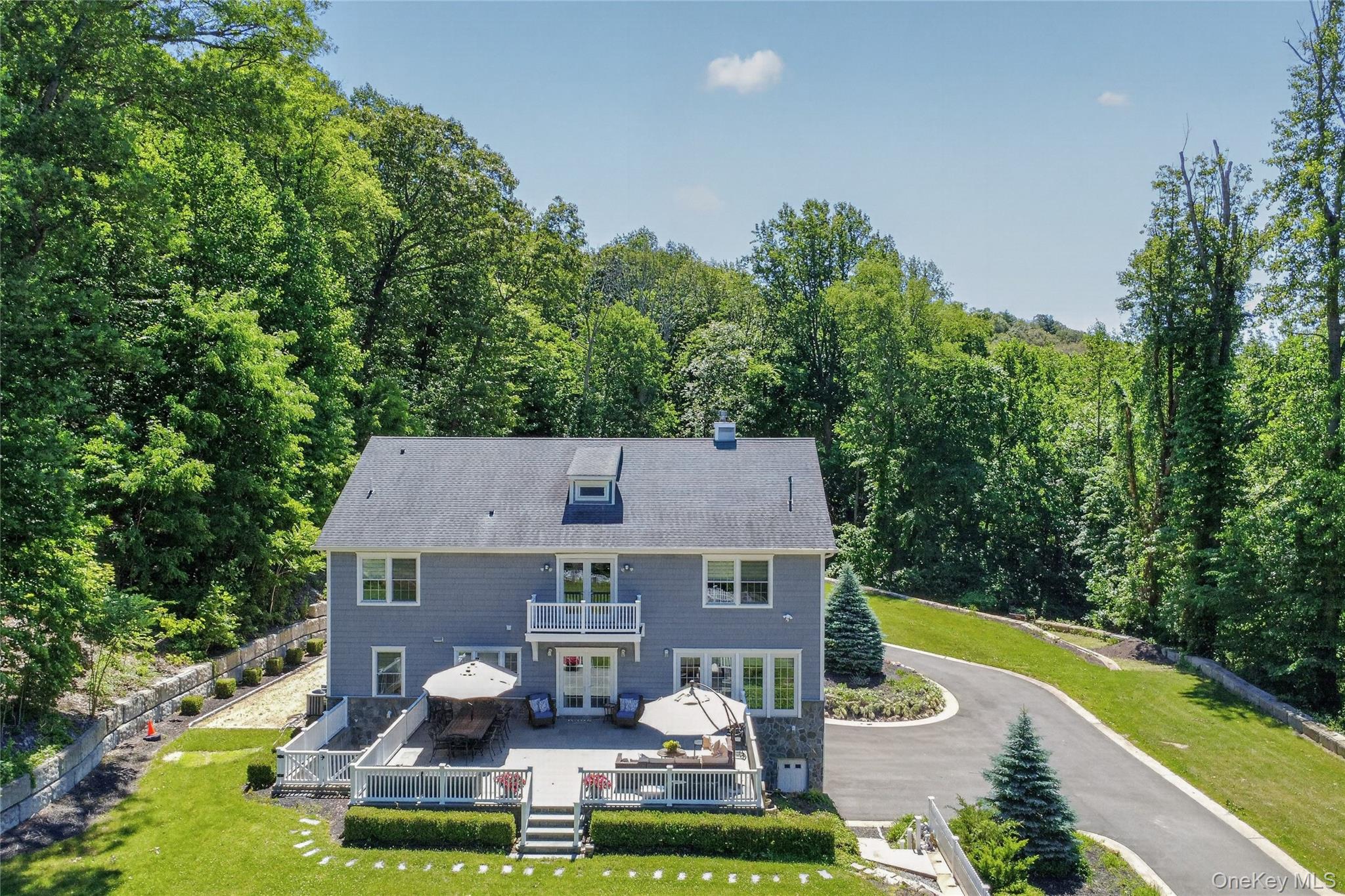 261 Harbor Road Cold Spring Harbor, NY 11724 - Photo 42 of 43