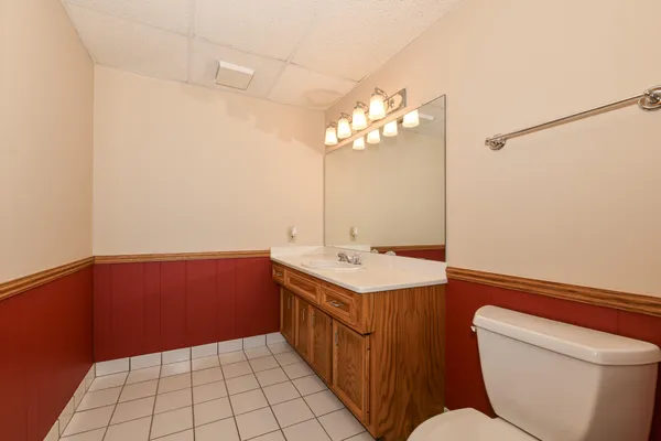 $815,000 | 530 Park Circle, Elm Grove, WI 53122