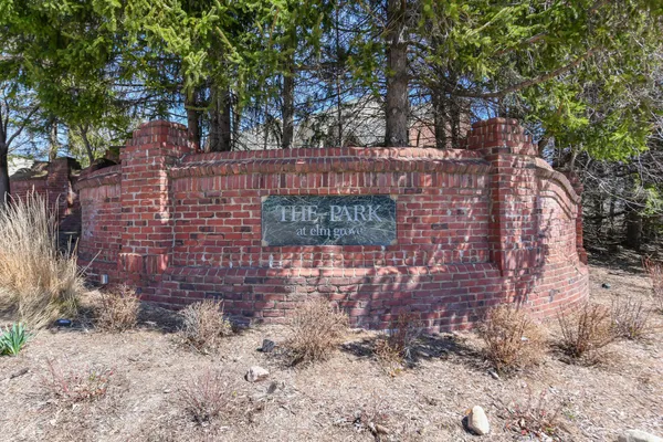 $815,000 | 530 Park Circle, Elm Grove, WI 53122