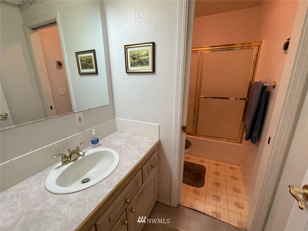 207 Southeast Rice Street Winlock, WA 98596 - Photo 22 of 32