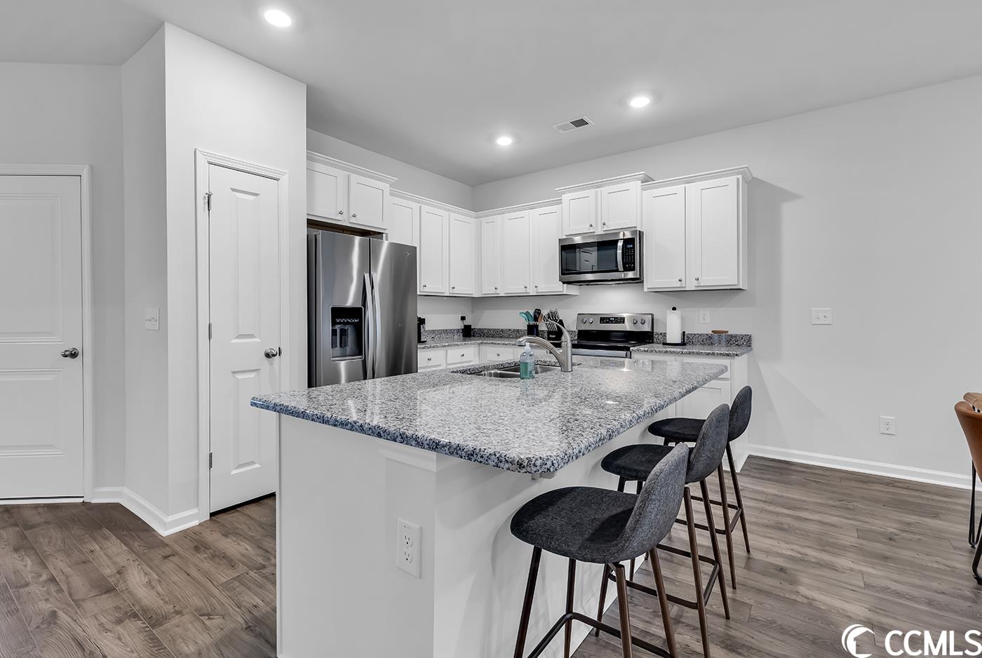 185 Sea Shell Drive Murrells Inlet, SC 29576 - Photo 6 of 34