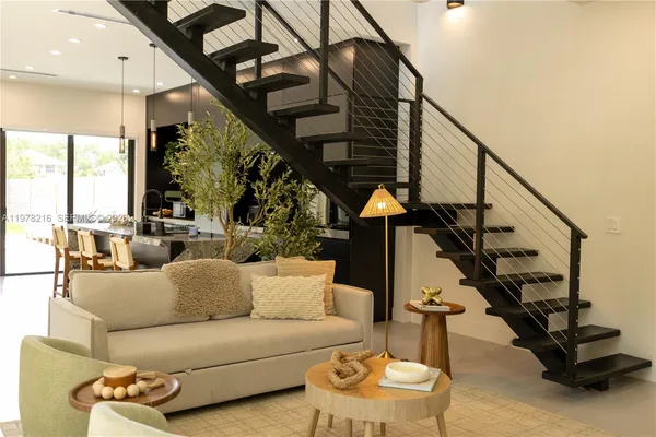 $9,500 | 8850 Northeast 8th Court, Unit 8850, Miami, FL 33138