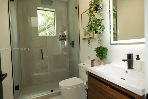 $9,500 | 8850 Northeast 8th Court, Unit 8850, Miami, FL 33138