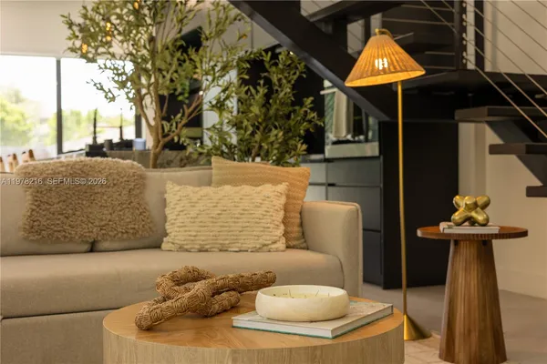 $9,500 | 8850 Northeast 8th Court, Unit 8850, Miami, FL 33138