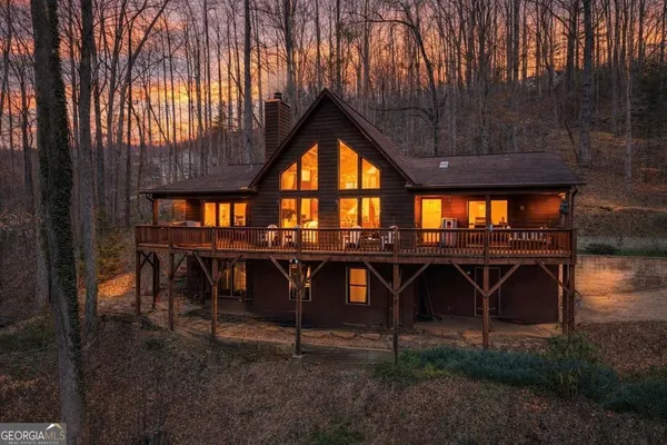 $610,000 | 575 Carolina Springs Lane, Franklin, NC 28734
