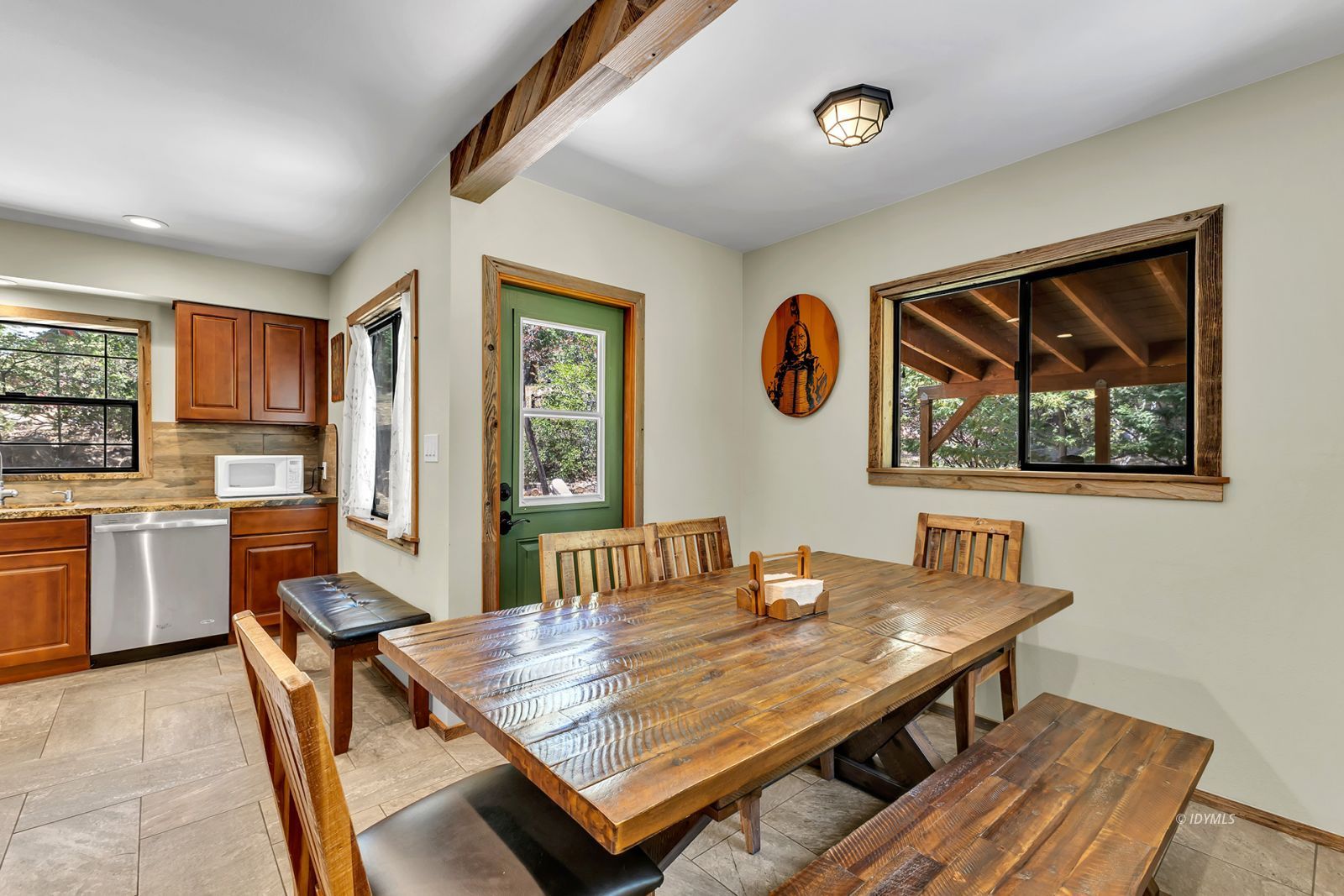 55175 John Muir Road, Unit CALIFO Idyllwild, CA 92549 - Photo 18 of 51 Breakfast nook towards kitchen
