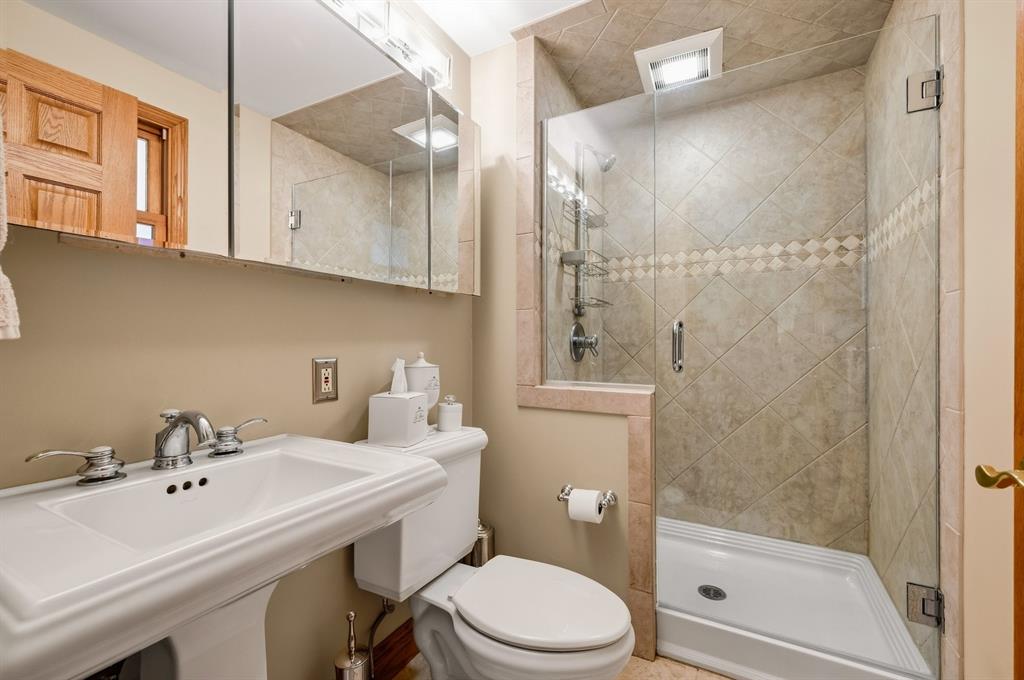 46 Country Club Road Grove City, PA 16127 - Photo 15 of 33 Gallery Image 15