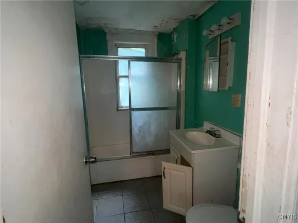 $225,000 | 619 Stolp Avenue, Unit 21, Syracuse, NY 13207