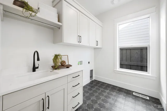 $679,777 | 1034 East Escalation Street, Meridian, ID 83642